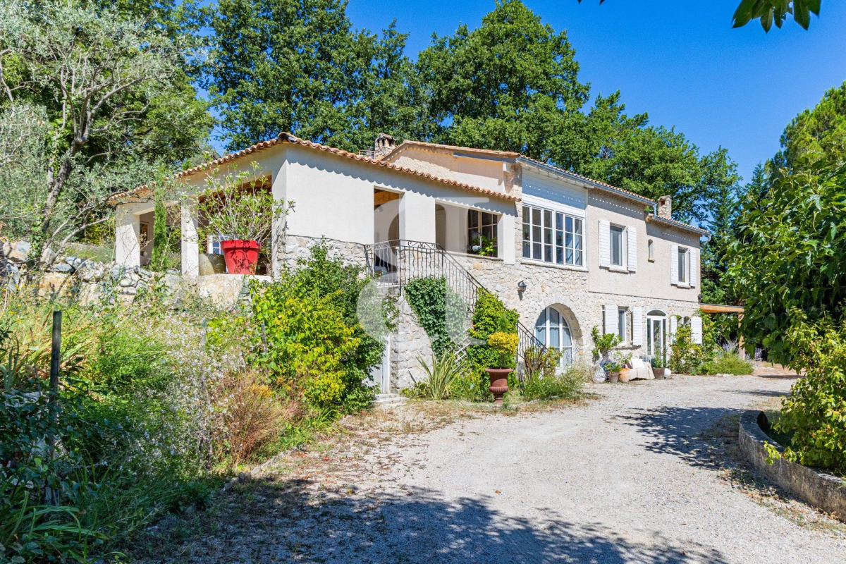 Maison de luxe à vendre à Vaison-la-Romaine, 899 000 €, Photo 4