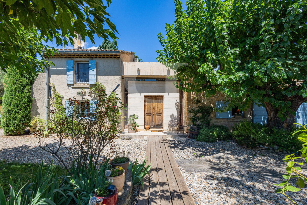 Maison de luxe à vendre à Sainte-Cécile-les-Vignes, 875 000 €, Photo 4
