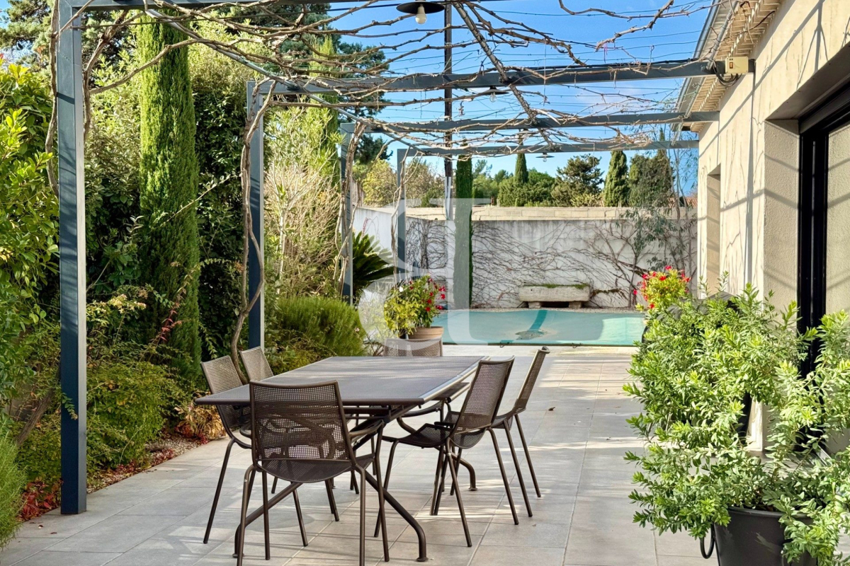 Maison de luxe à vendre à Saint-Rémy-de-Provence, 1 272 000 €, Photo 4