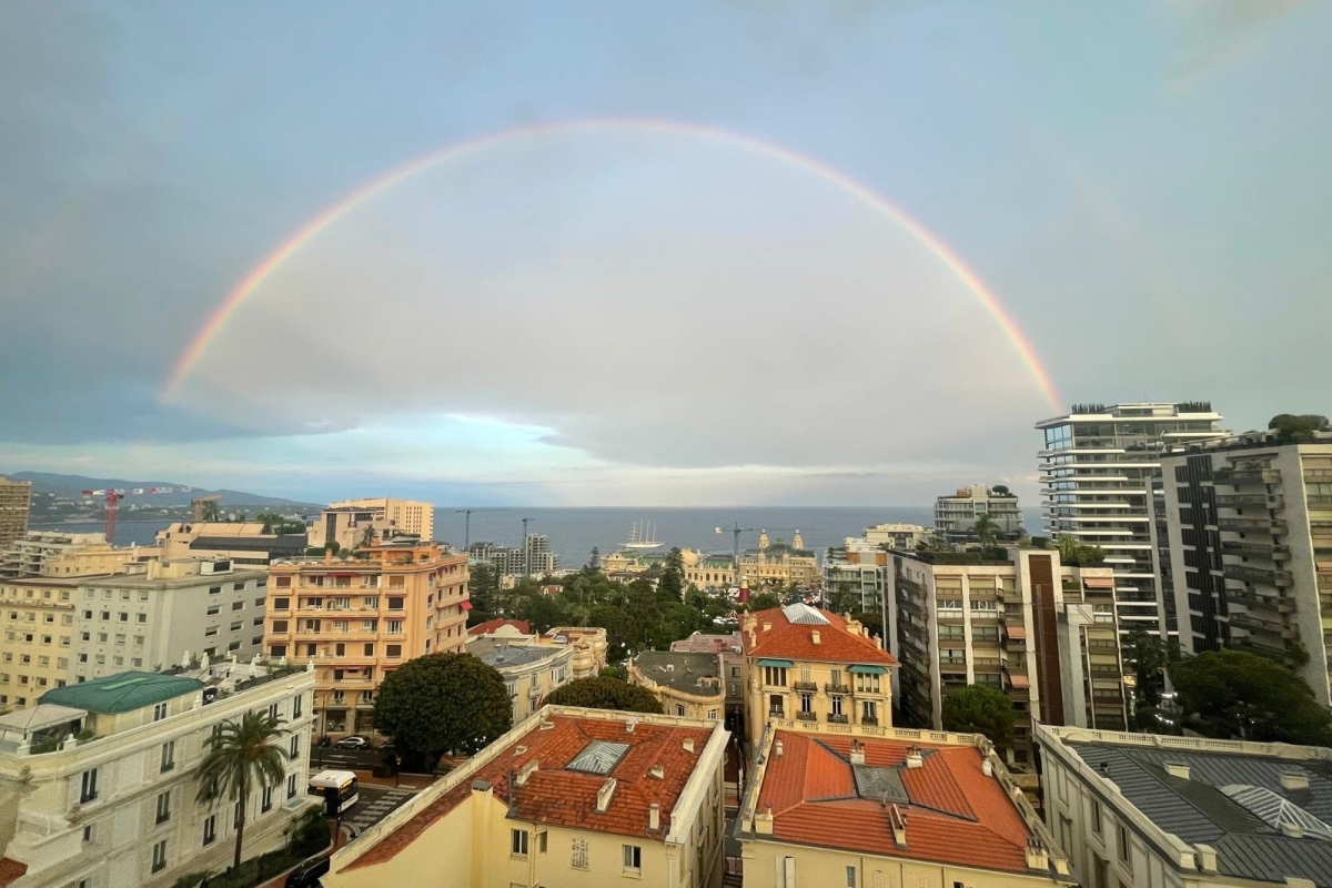 Appartement de luxe à louer à Monaco, 6 300 €, Photo 1