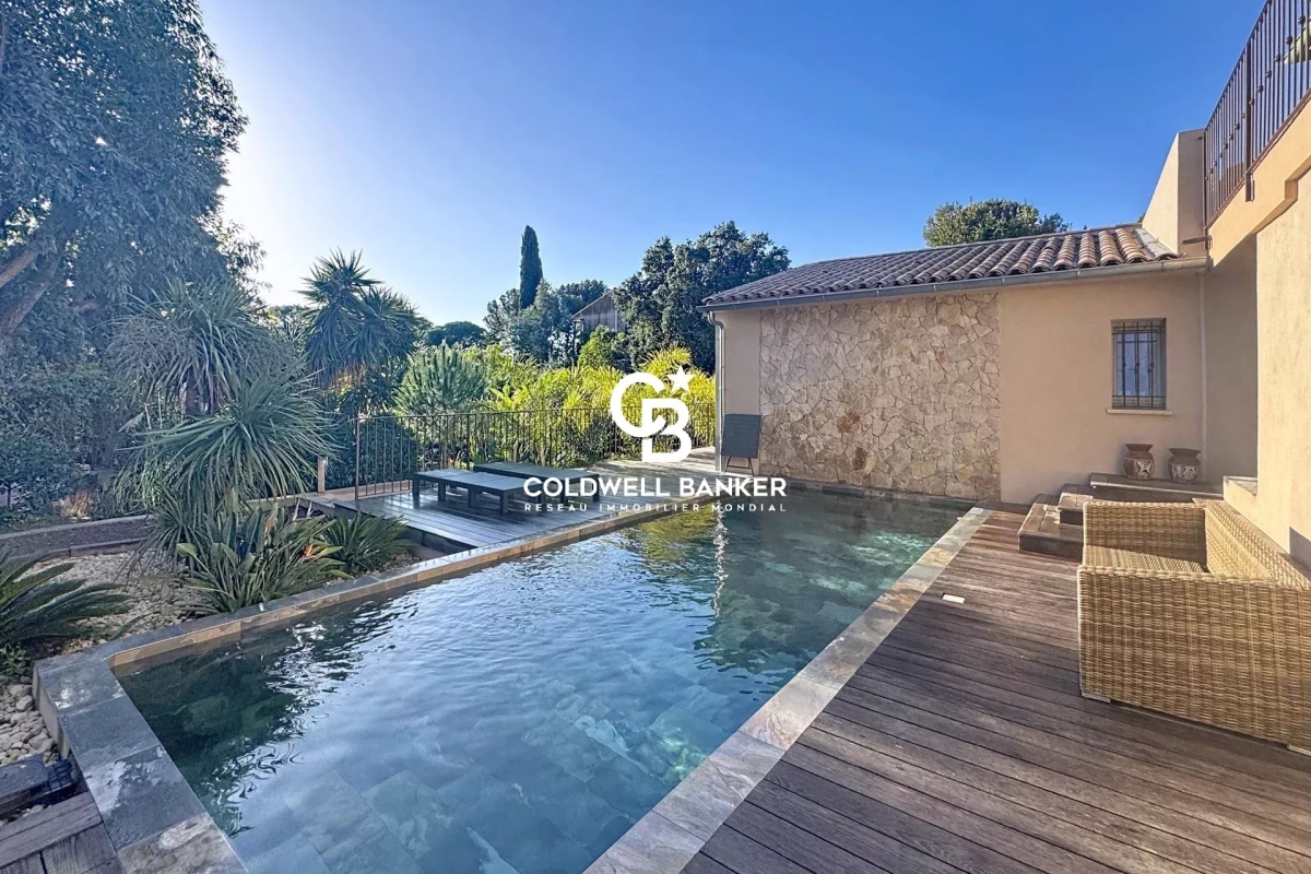 Luxury House for sale in Saint-Raphaël, 1 350 000 €, Photo 1