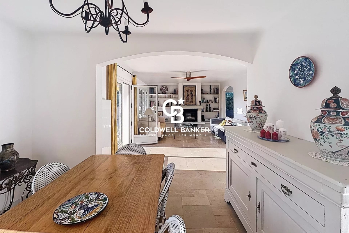 Luxury House for sale in Saint-Raphaël, 1 350 000 €, Photo 2