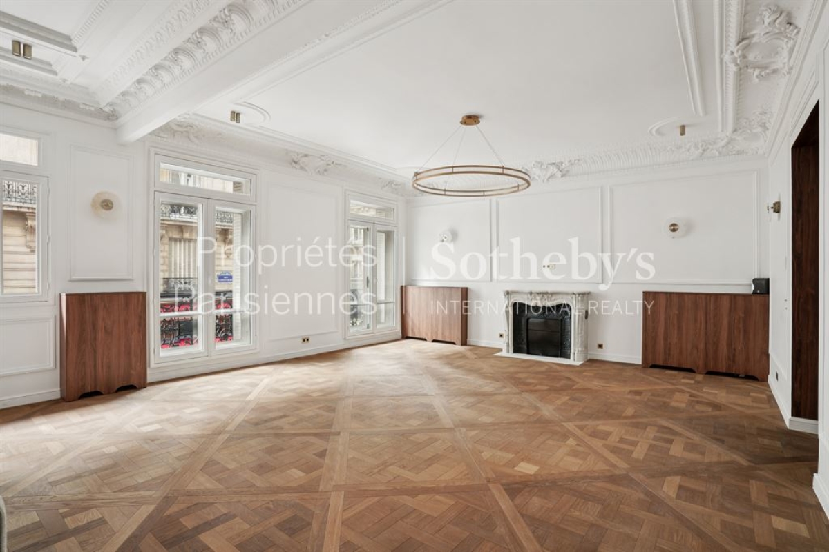 Luxury Apartment for sale in Paris 8Ème, 3 962 000 €, Photo 2