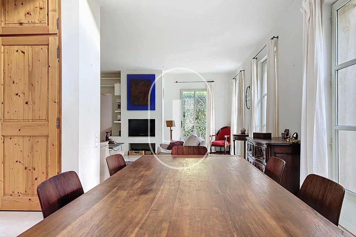 Maison de luxe à vendre à Uzès, 825 000 €, Photo 3