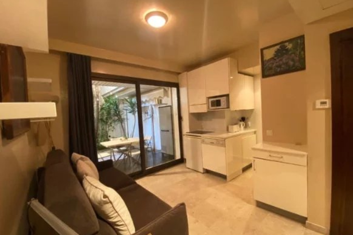 Appartement de luxe à louer à Monaco, 2 900 €, Photo 1