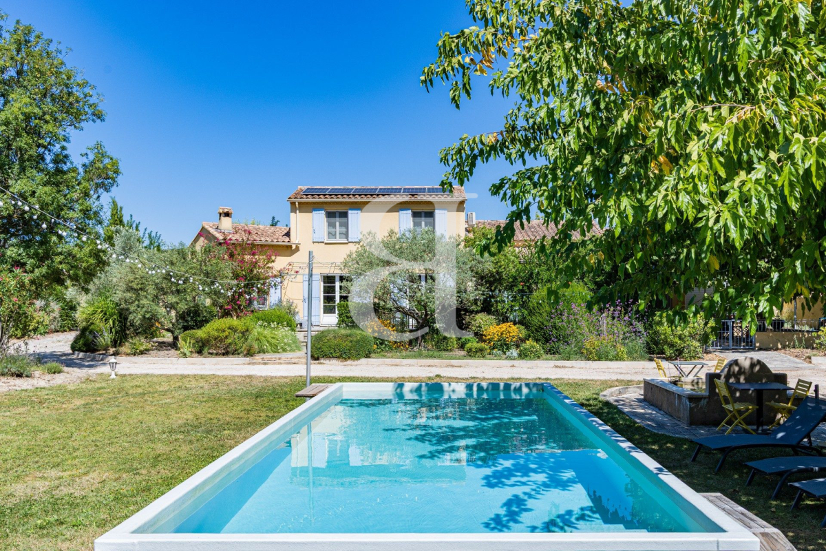 Maison de luxe à vendre à Vaison-la-Romaine, 599 000 €, Photo 1