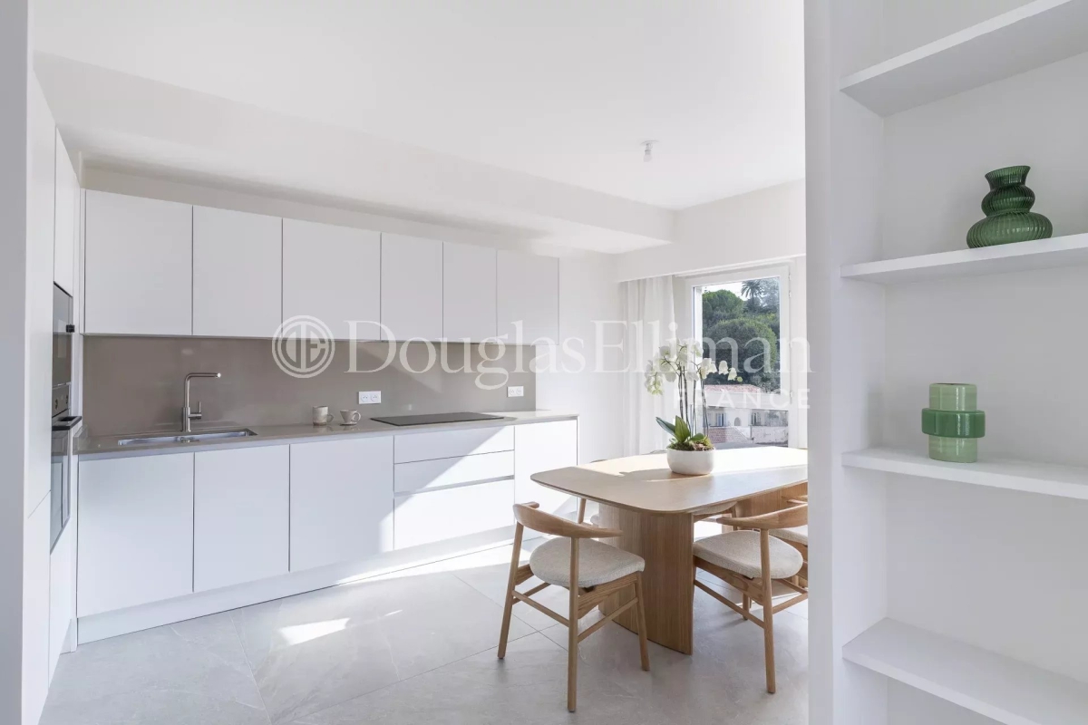 Luxury Apartment for sale in Nice, 935 000 €, Photo 7