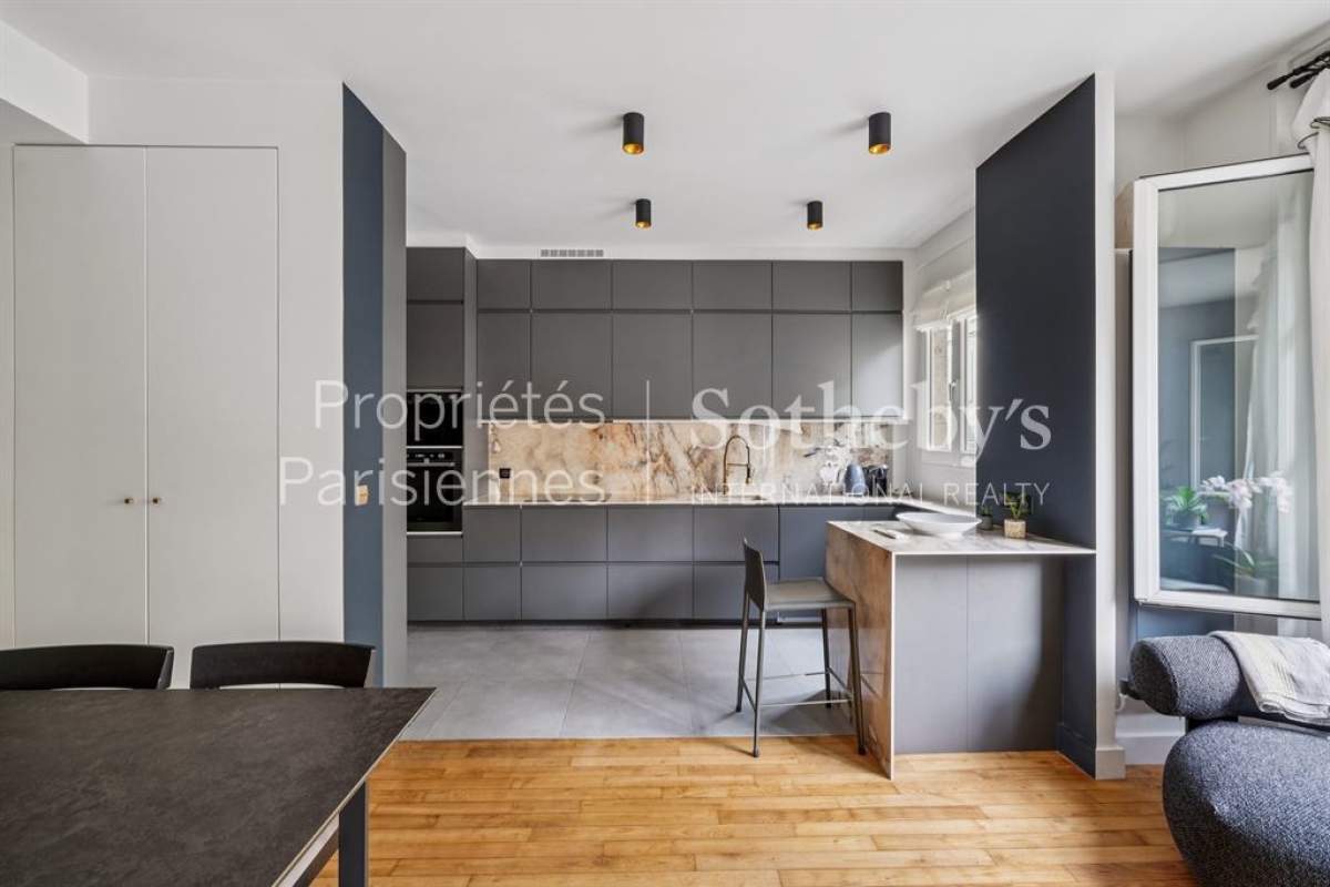 Luxury Apartment for sale in Paris 6Ème, 1 358 000 €, Photo 3