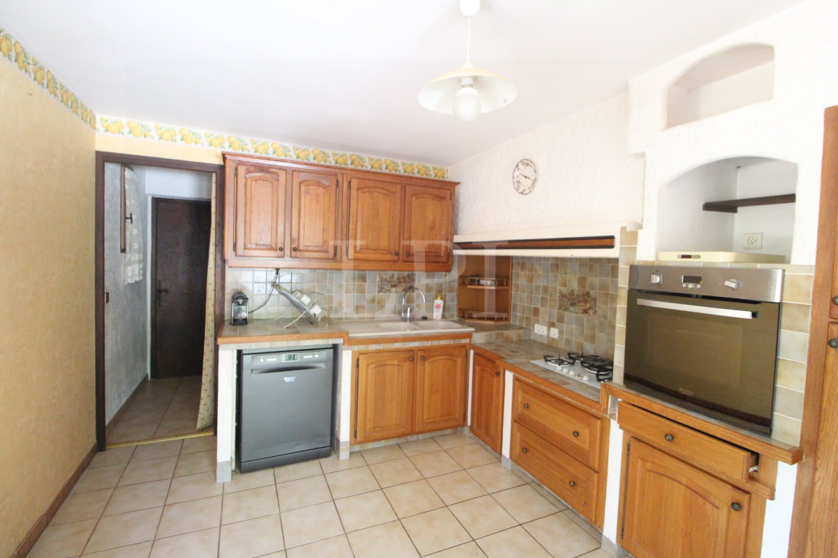 Maison de luxe à vendre à Saint Saturnin les Apt, 489 000 €, Photo 5