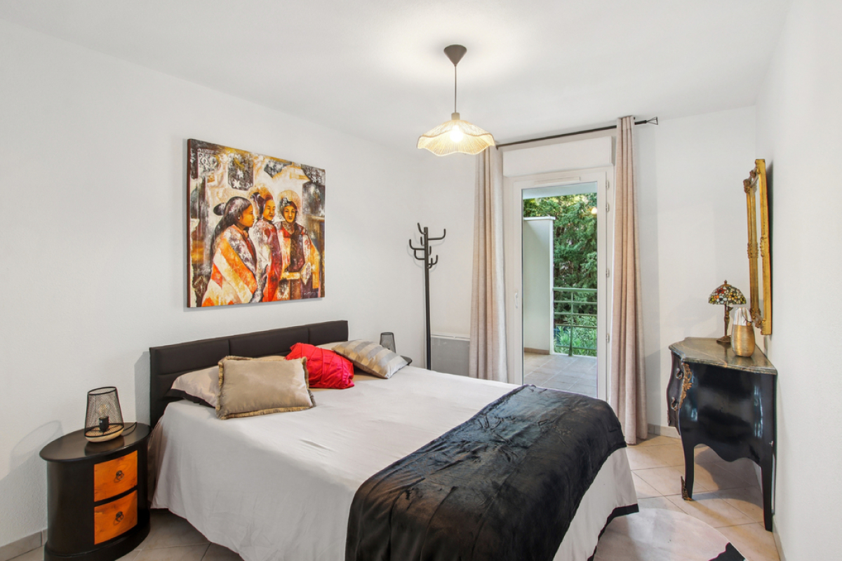 Luxury Apartment for sale in Saint-Raphaël, 290 000 €, Photo 6