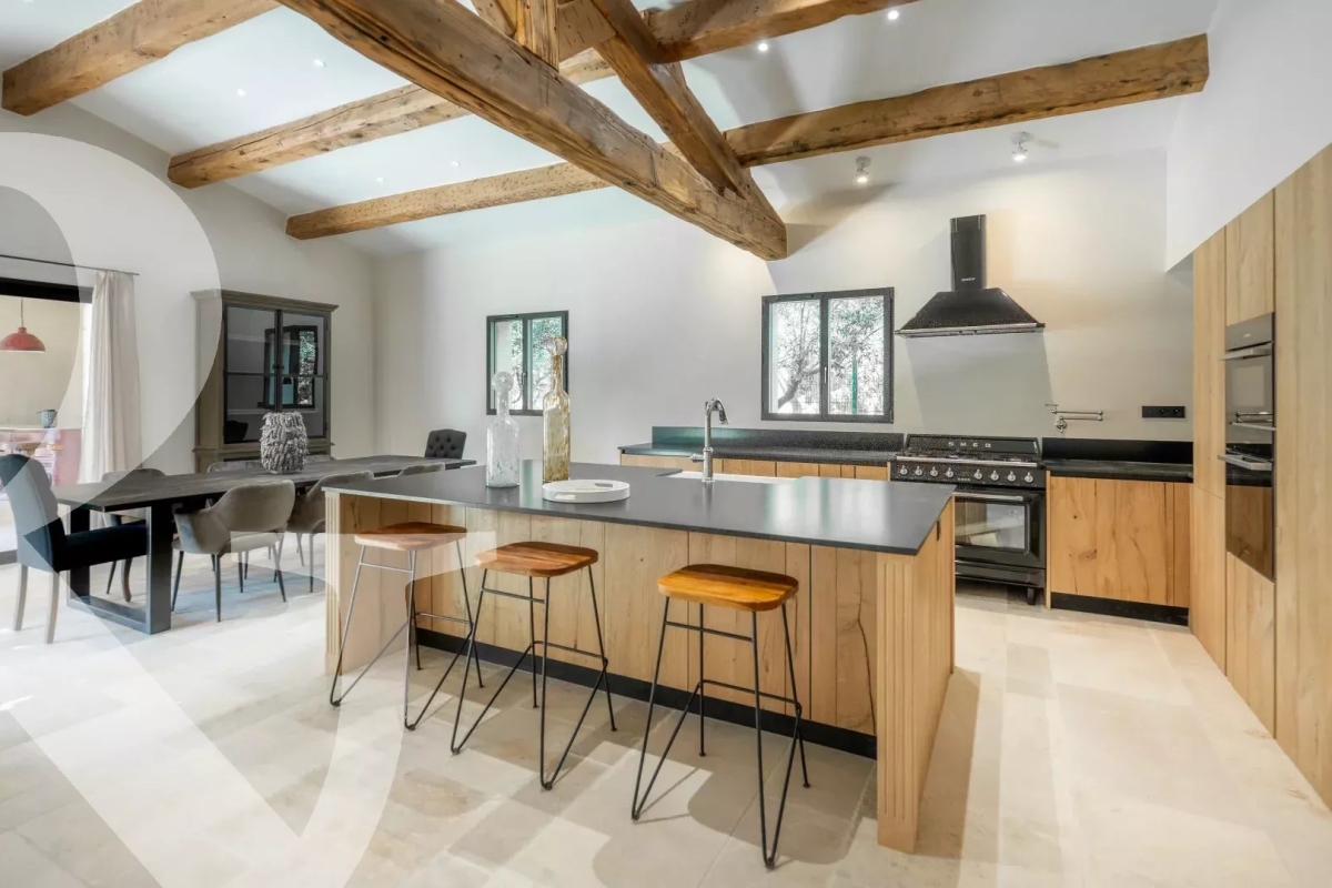 Maison de luxe à vendre à Saint-Rémy-de-Provence, 2 890 000 €, Photo 6