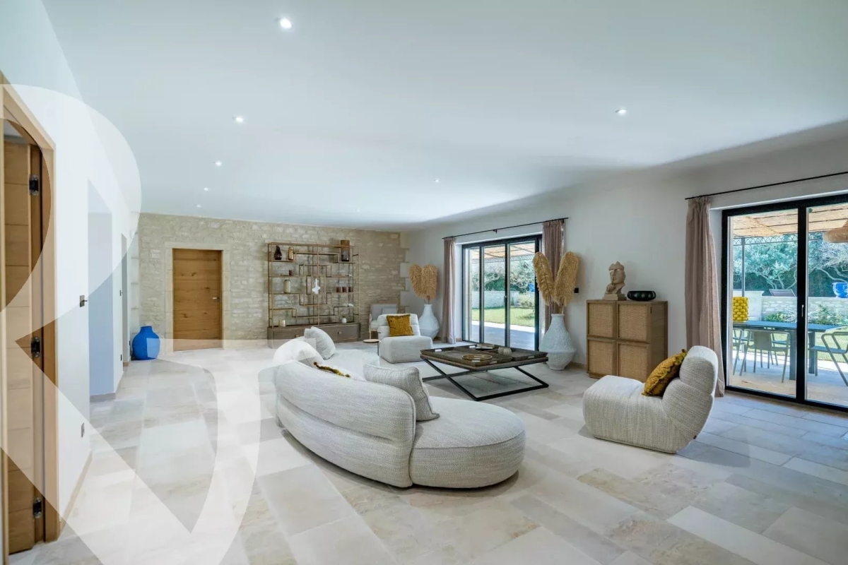 Maison de luxe à vendre à Saint-Rémy-de-Provence, 2 890 000 €, Photo 7