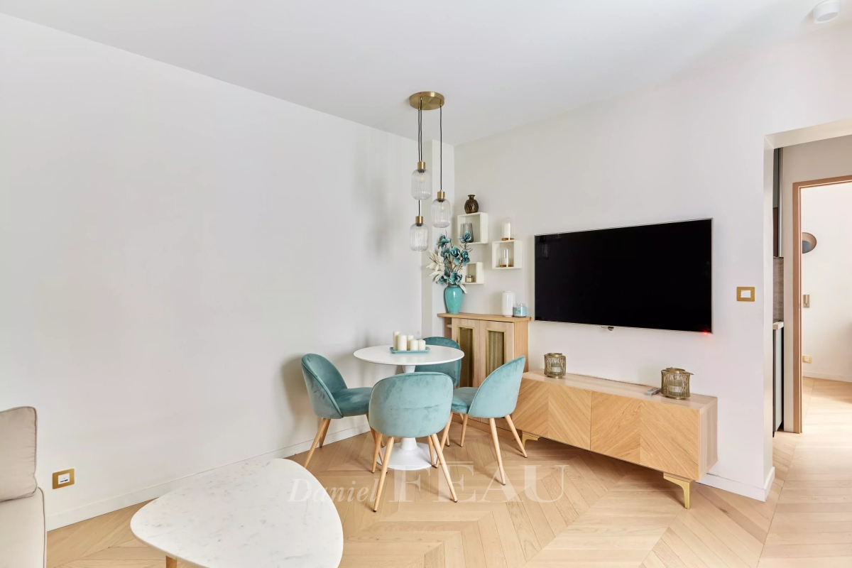 Appartement de luxe à vendre à Paris 7Ème, 455 000 €, Photo 3