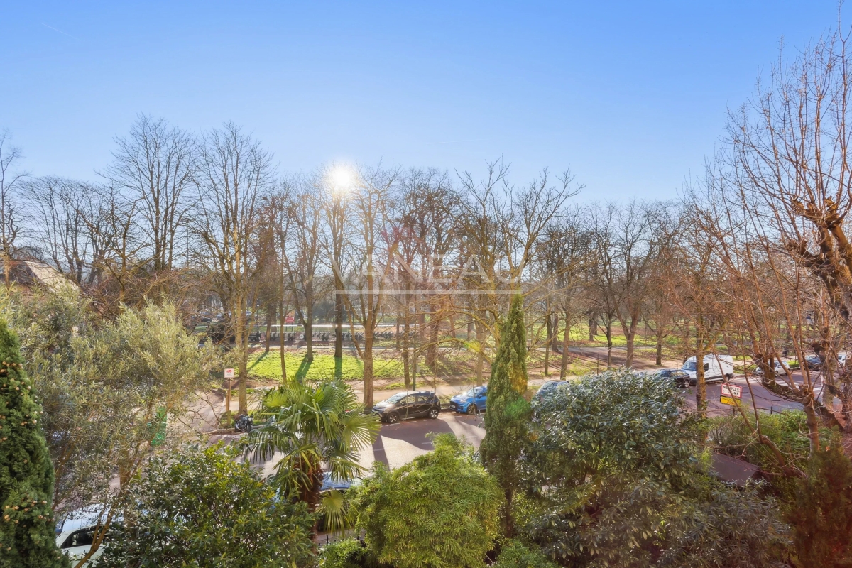 Luxury Apartment for sale in Neuilly-sur-Seine, 1 400 000 €, Photo 5