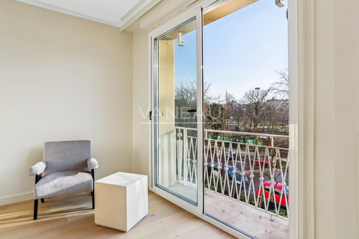 Luxury Apartment for sale in Neuilly-sur-Seine, 1 400 000 €, Photo 7