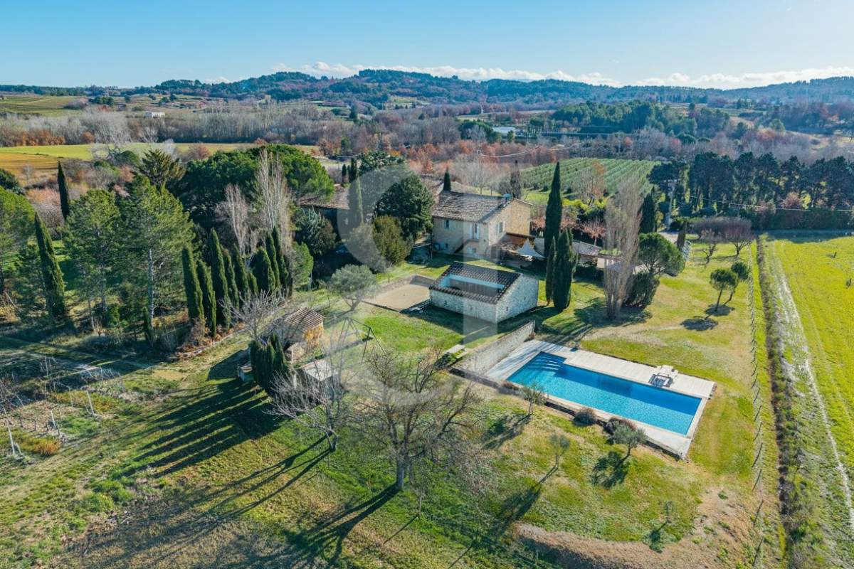 Maison de luxe à vendre à Gordes, 1 750 000 €, Photo 1