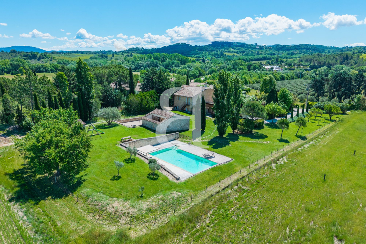 Luxury House for sale in Gordes, 1 595 000 €, Photo 3