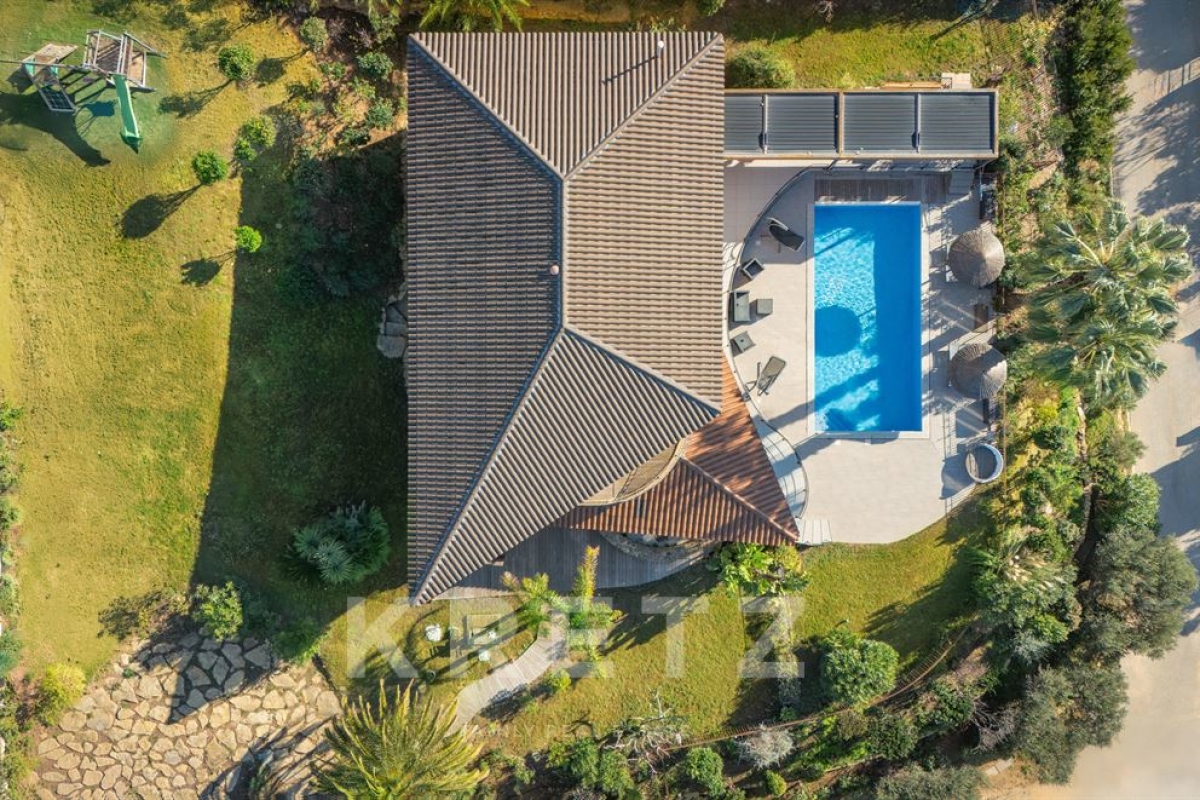 Maison de luxe à vendre à Saint-Cyr-sur-Mer, 3 900 000 €, Photo 3