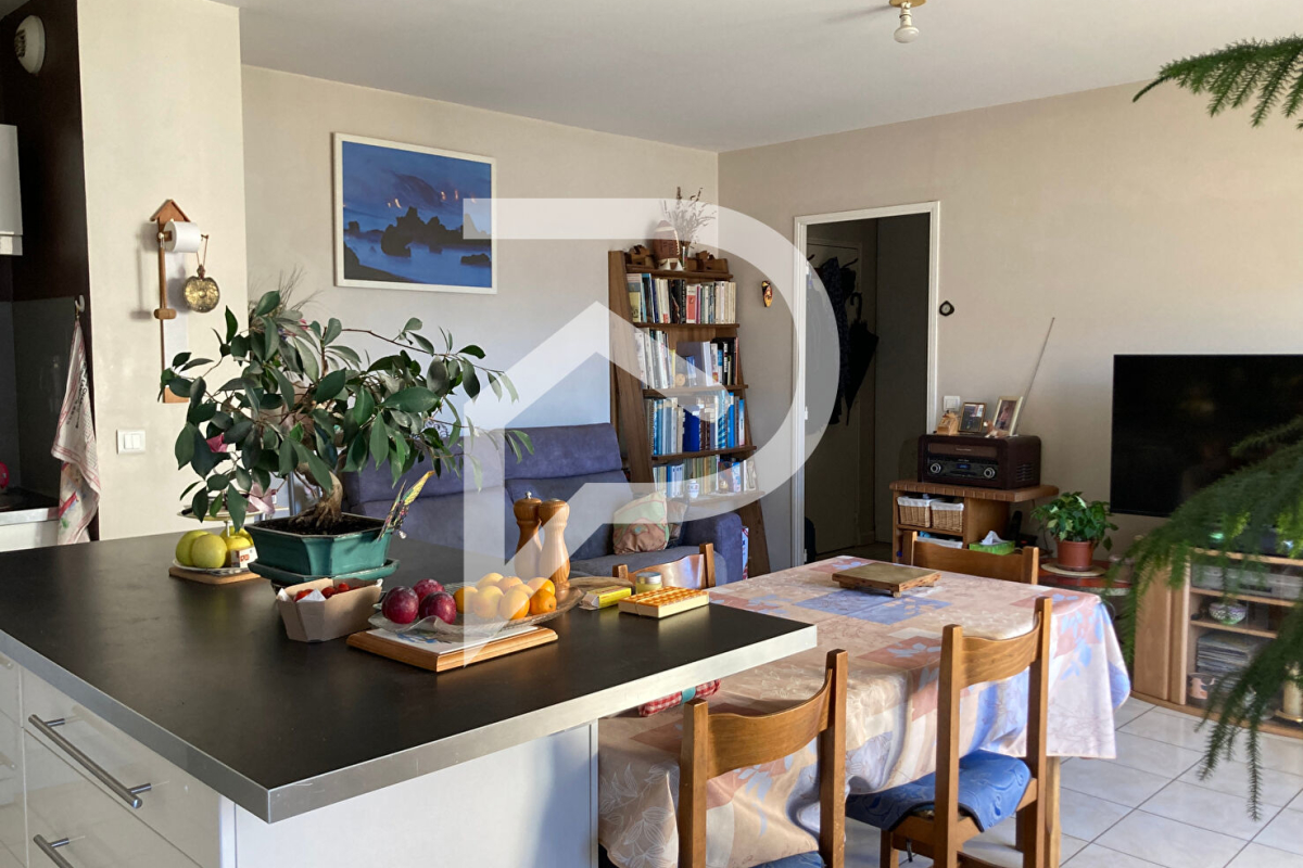 Appartement de luxe à vendre à La Seyne-sur-Mer, 235 000 €, Photo 3