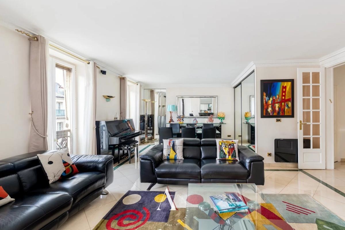 Luxury Apartment for sale in Paris 9Ème, 1 380 000 €, Photo 4