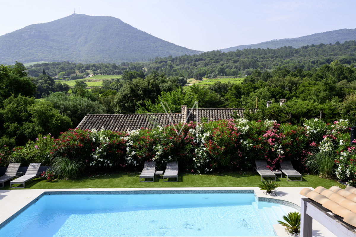 Maison de luxe à vendre à Le Plan-de-La-Tour, 1 365 000 €, Photo 1