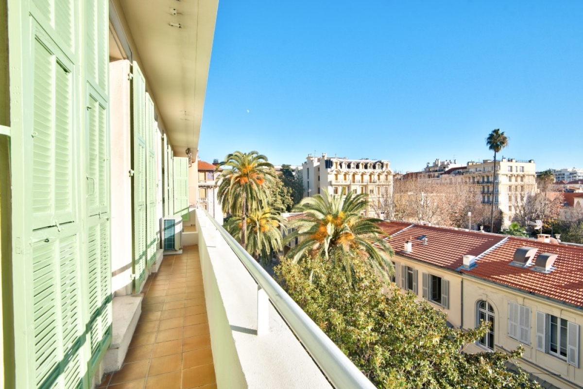 Luxury Apartment for sale in Nice, 1 450 000 €, Photo 1
