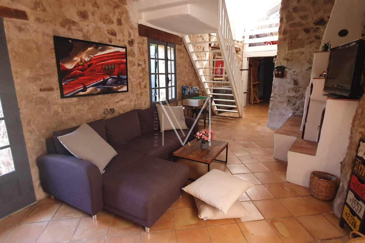 Maison de luxe à vendre à Plan-de-La-Tour, 420 000 €, Photo 2