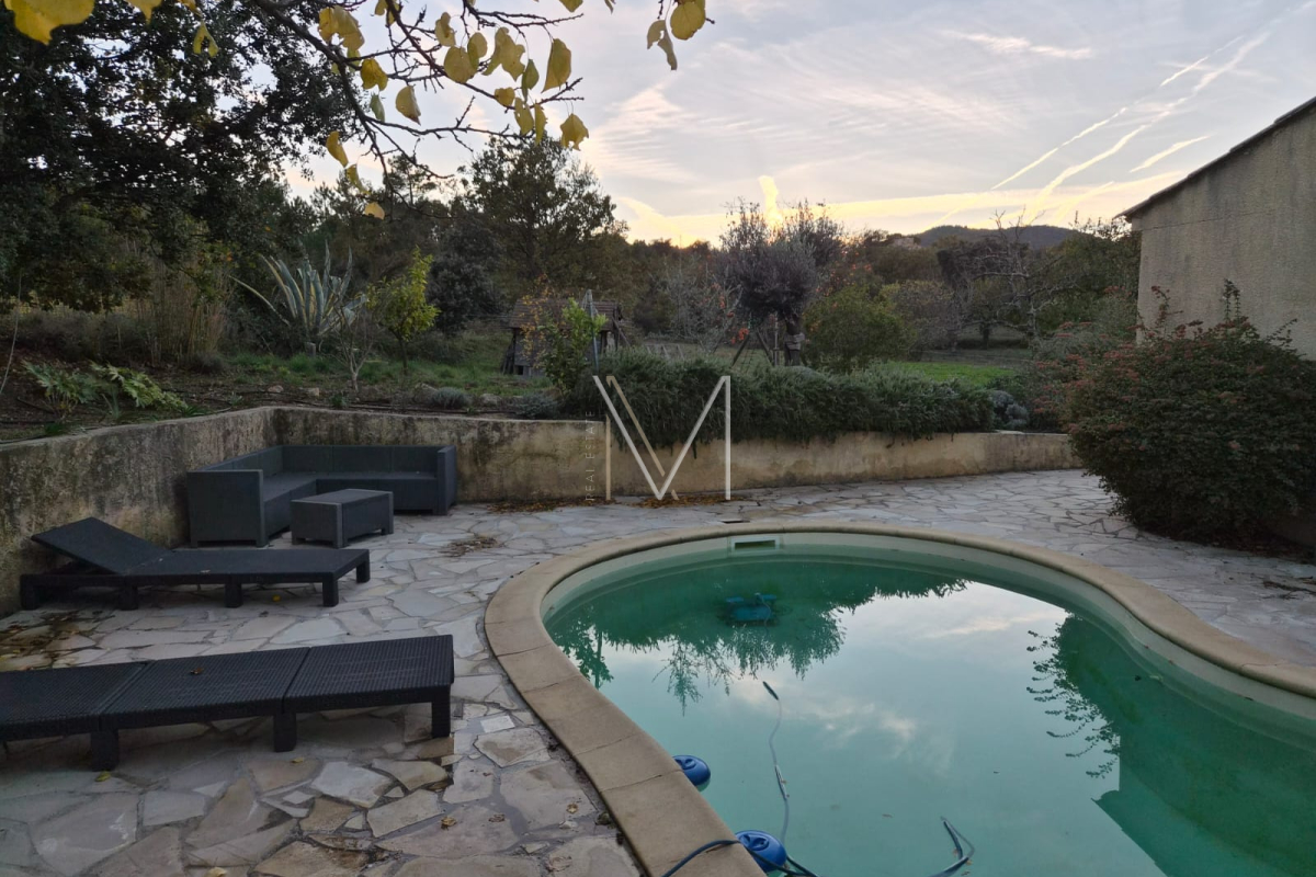 Maison de luxe à vendre à Plan-de-La-Tour, 865 000 €, Photo 2