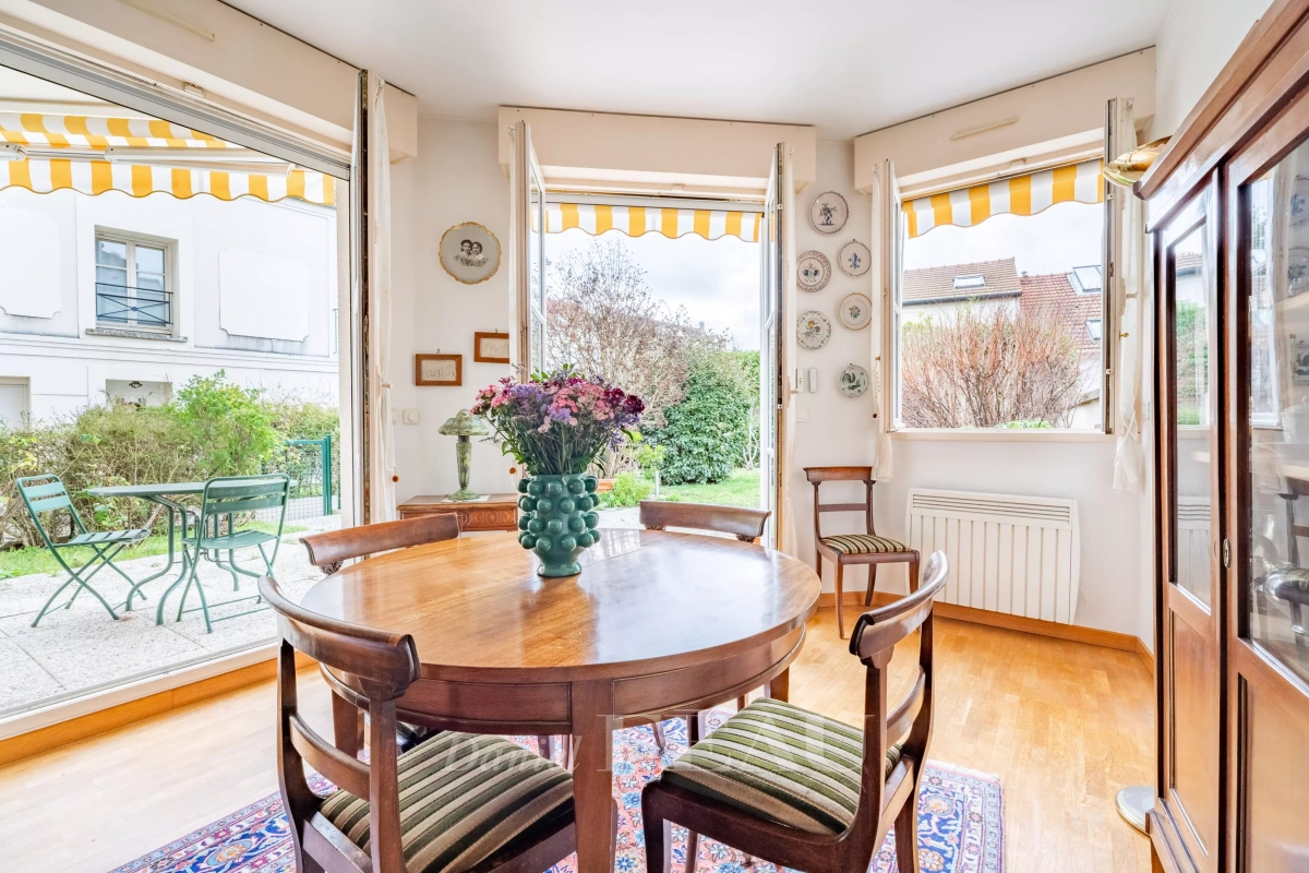 Appartement de luxe à vendre à Saint-Germain-en-Laye, 920 000 €, Photo 2