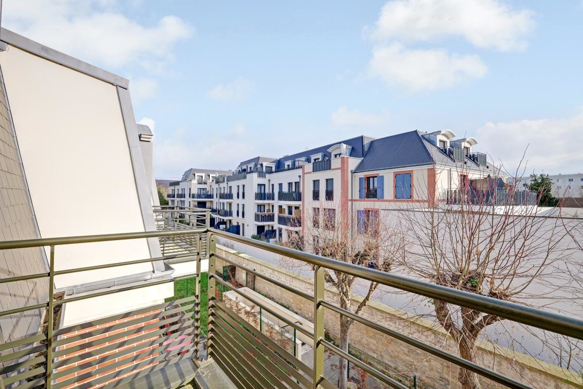 Appartement de luxe à vendre à Verneuil-sur-Seine, 304 000 €, Photo 2