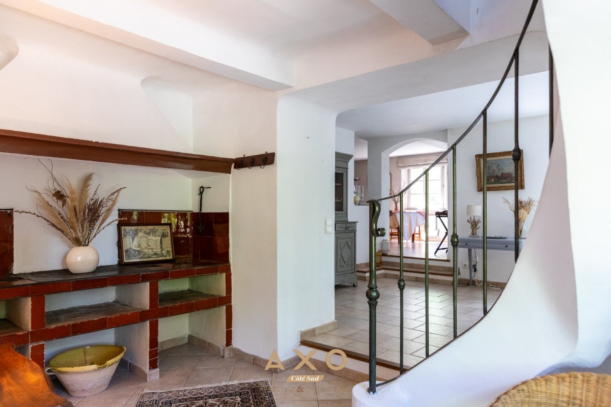 Maison de luxe à vendre à Luynes, 1 120 000 €, Photo 3