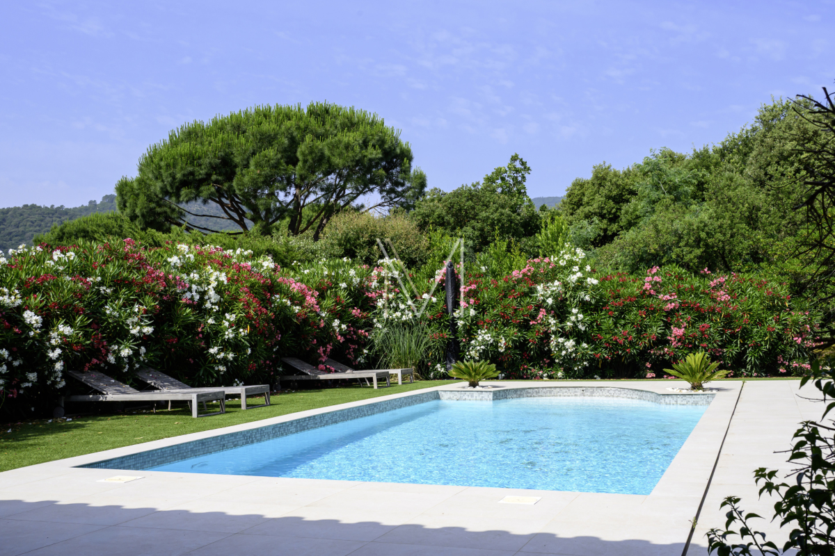 Maison de luxe à vendre à Le Plan-de-La-Tour, 1 365 000 €, Photo 3