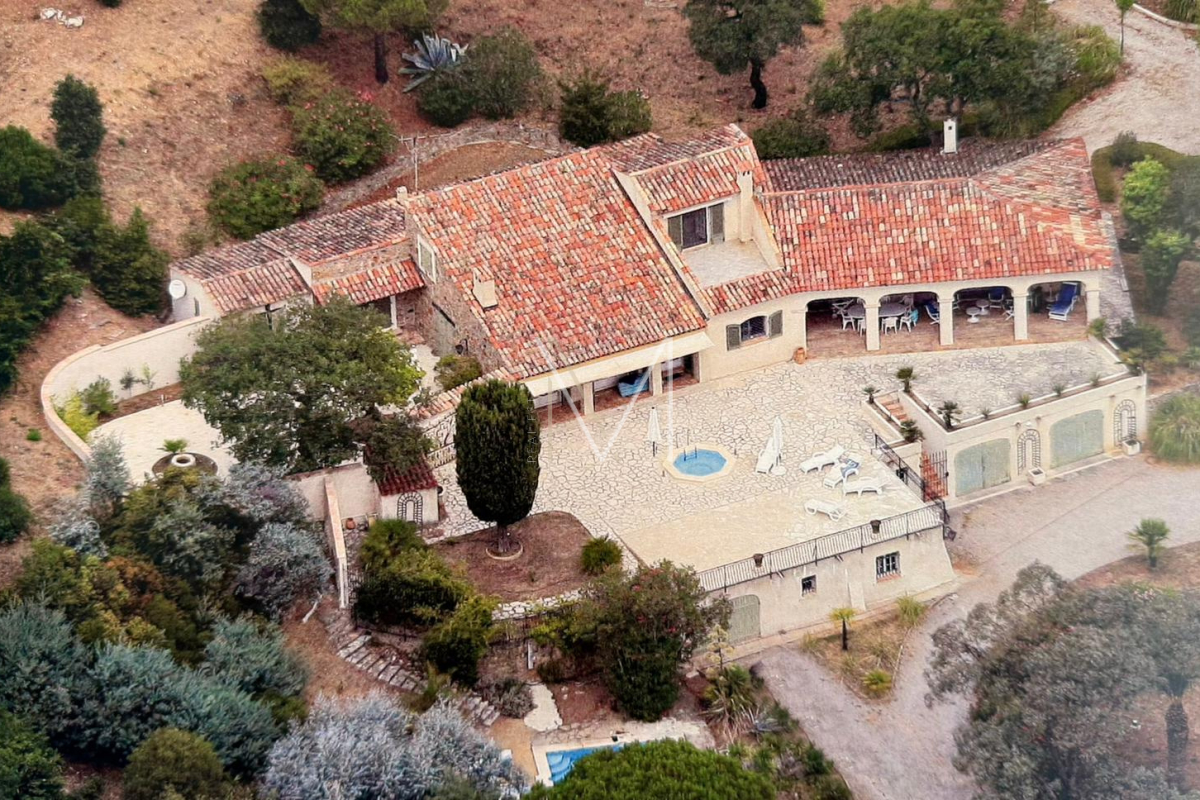 Maison de luxe à vendre à Plan-de-La-Tour, 2 100 000 €, Photo 3