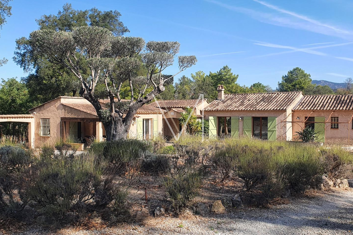 Maison de luxe à vendre à Plan-de-La-Tour, 1 175 000 €, Photo 3