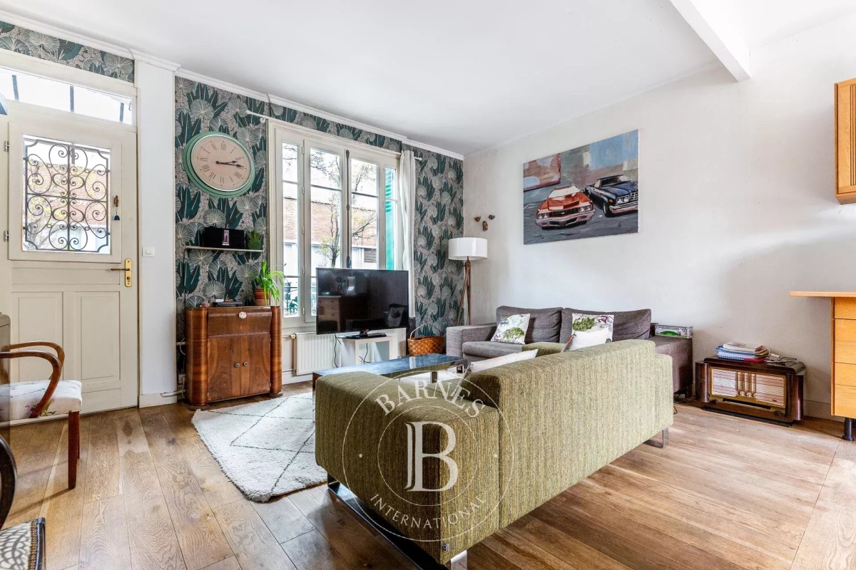 Maison de luxe à vendre à Saint-Ouen, 785 000 €, Photo 3