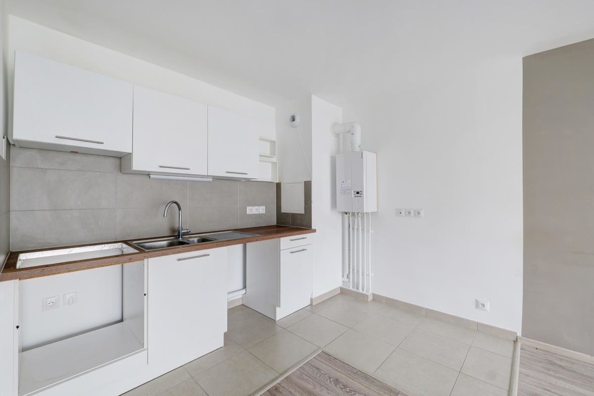 Appartement de luxe à vendre à Gretz-Armainvilliers, 282 000 €, Photo 3