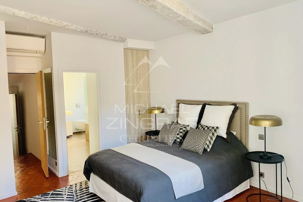 Maison de luxe à vendre à Saint-Tropez, 2 100 000 €, Photo 4
