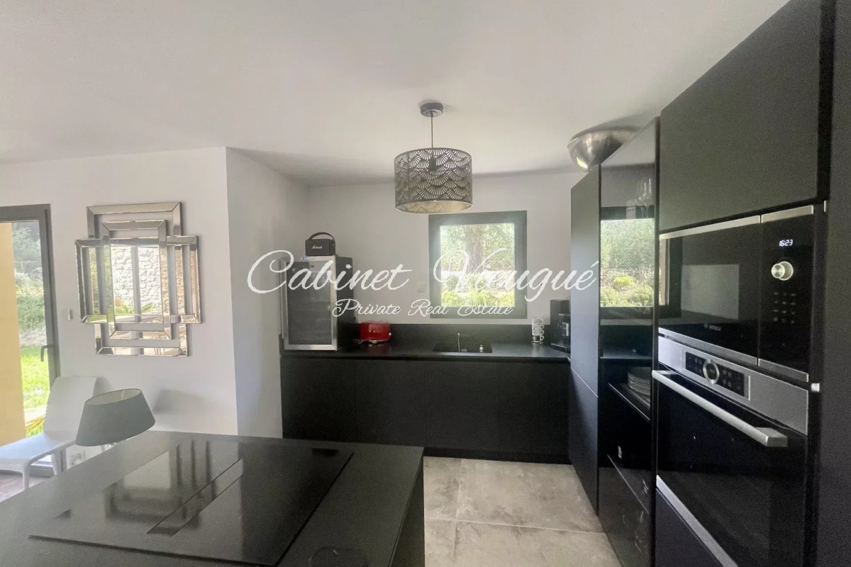 Luxury Apartment for sale in Grimaud, 980 000 €, Photo 5