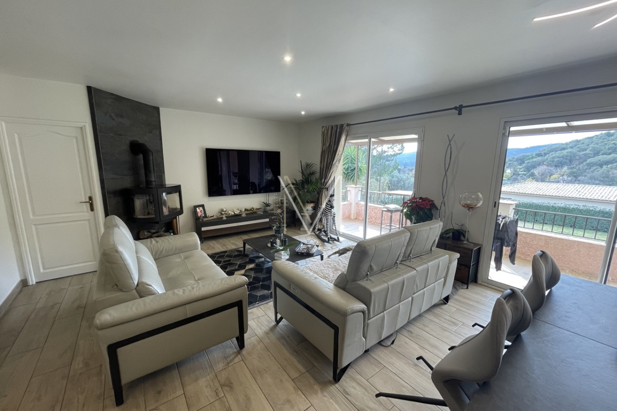 Maison de luxe à vendre à Plan-de-La-Tour, 975 000 €, Photo 7