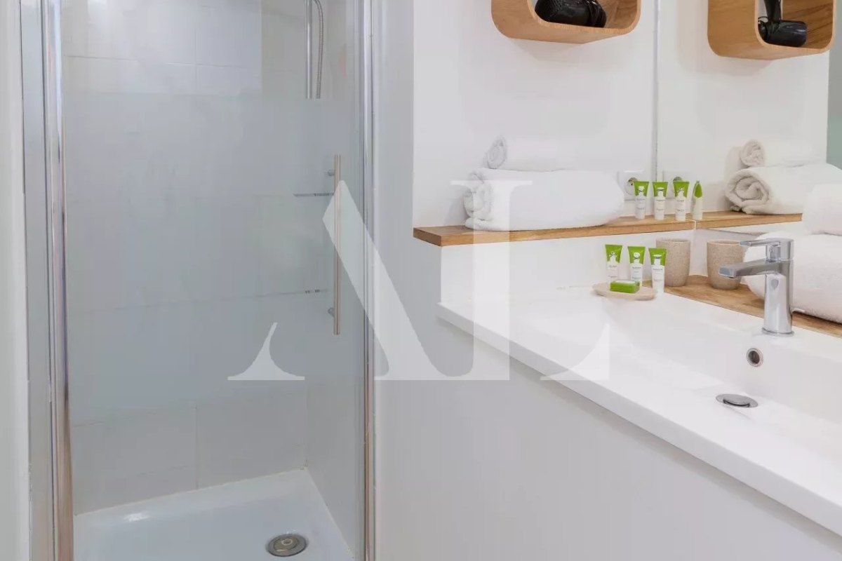 Appartement de luxe à vendre à Le Golfe Juan, 460 000 €, Photo 7