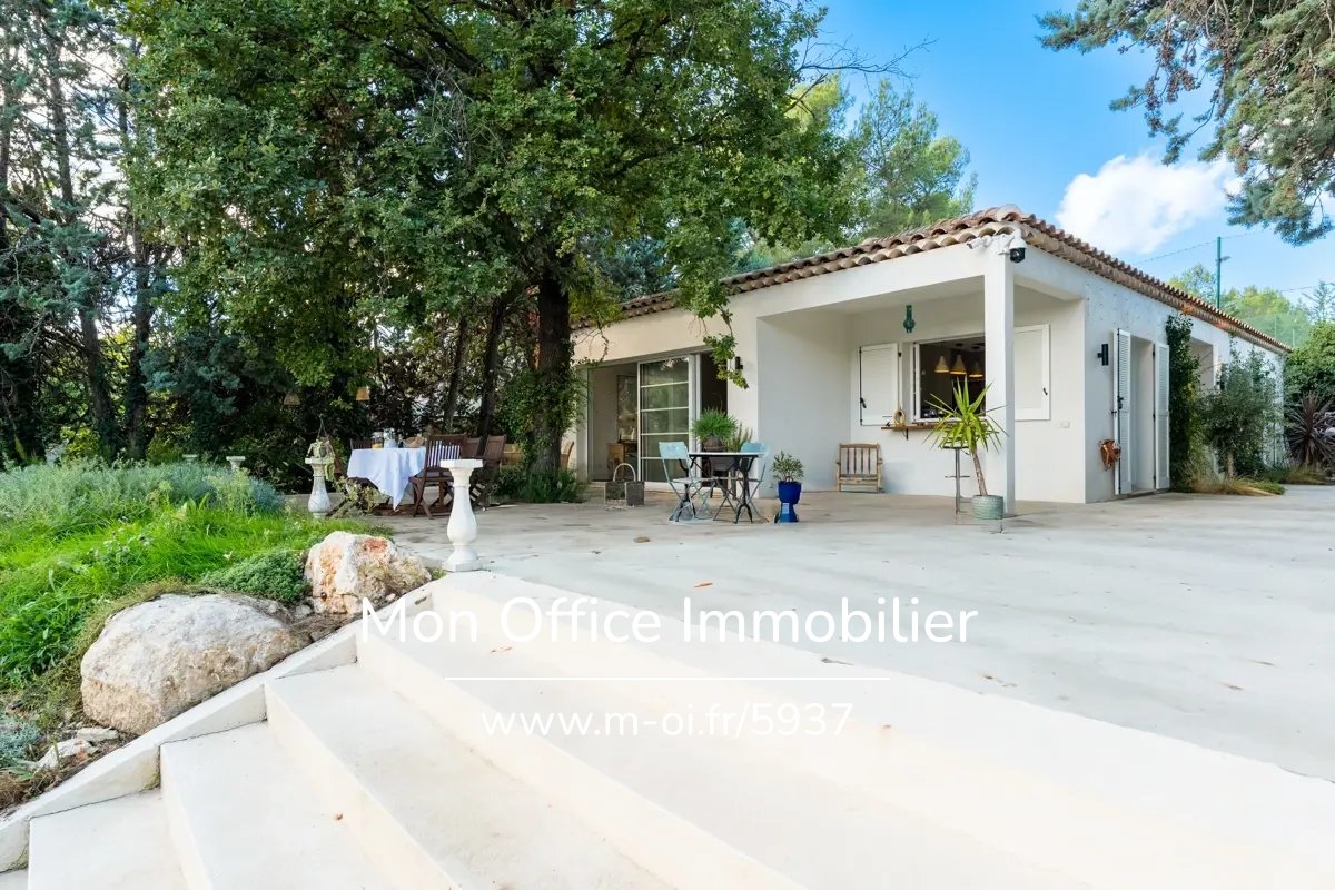 Luxury House for sale in Éguilles, 836 000 €, Photo 1