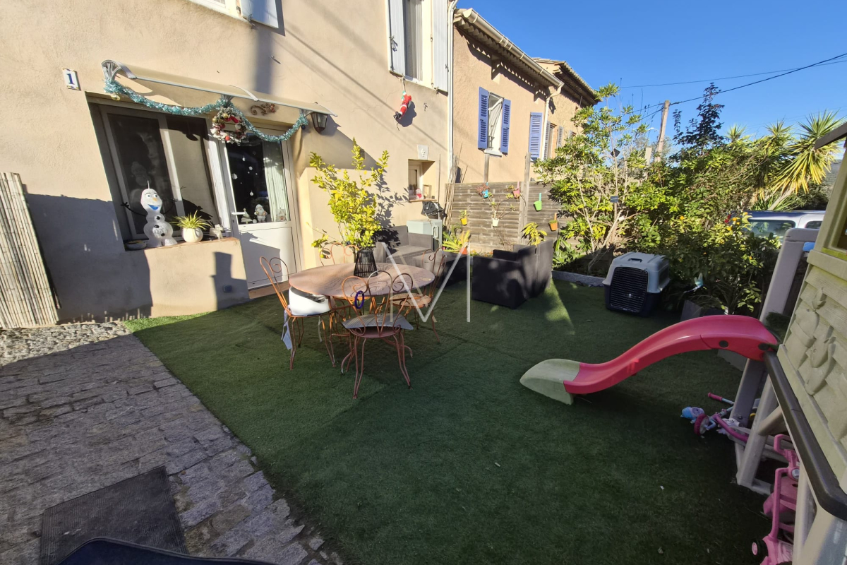 Maison de luxe à vendre à Plan-de-La-Tour, 442 000 €, Photo 1