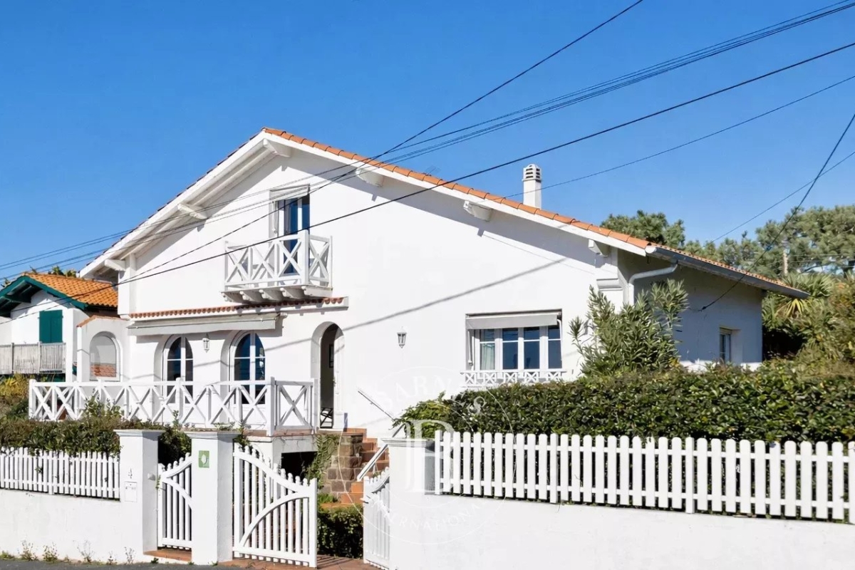 Maison de luxe à vendre à Biarritz, 1 590 000 €, Photo 1