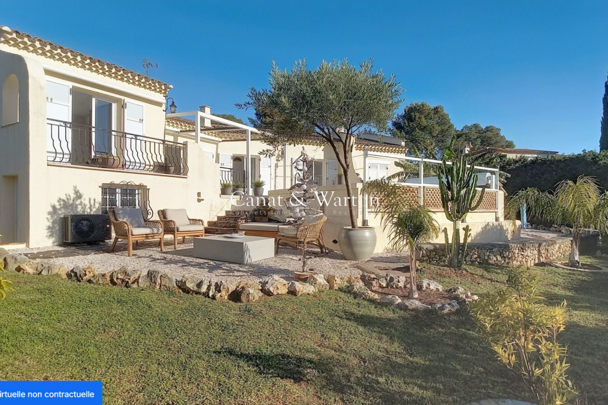 Luxury House for sale in Saint-Raphaël, 840 000 €, Photo 2