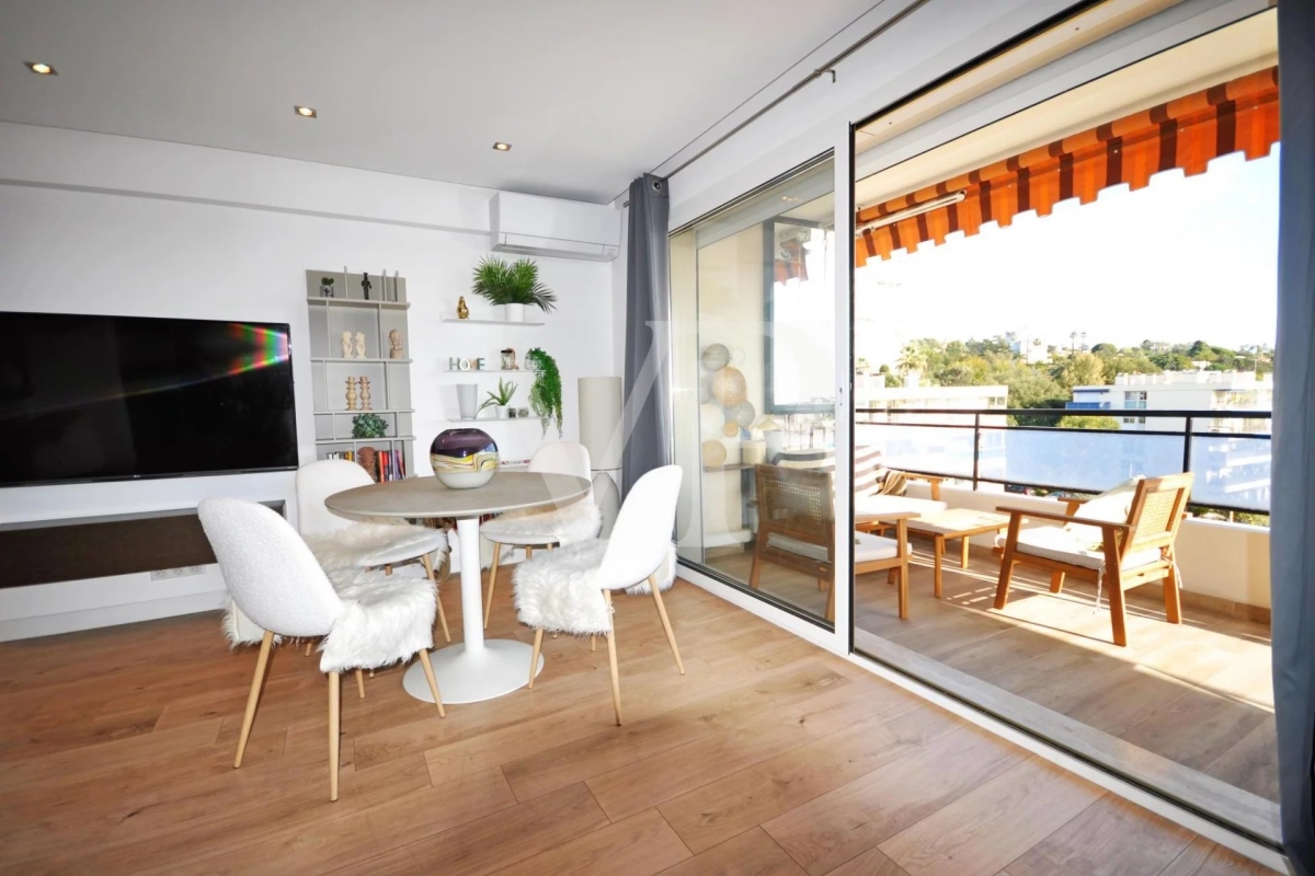 Appartement de luxe à vendre à Cannes, 548 000 €, Photo 2