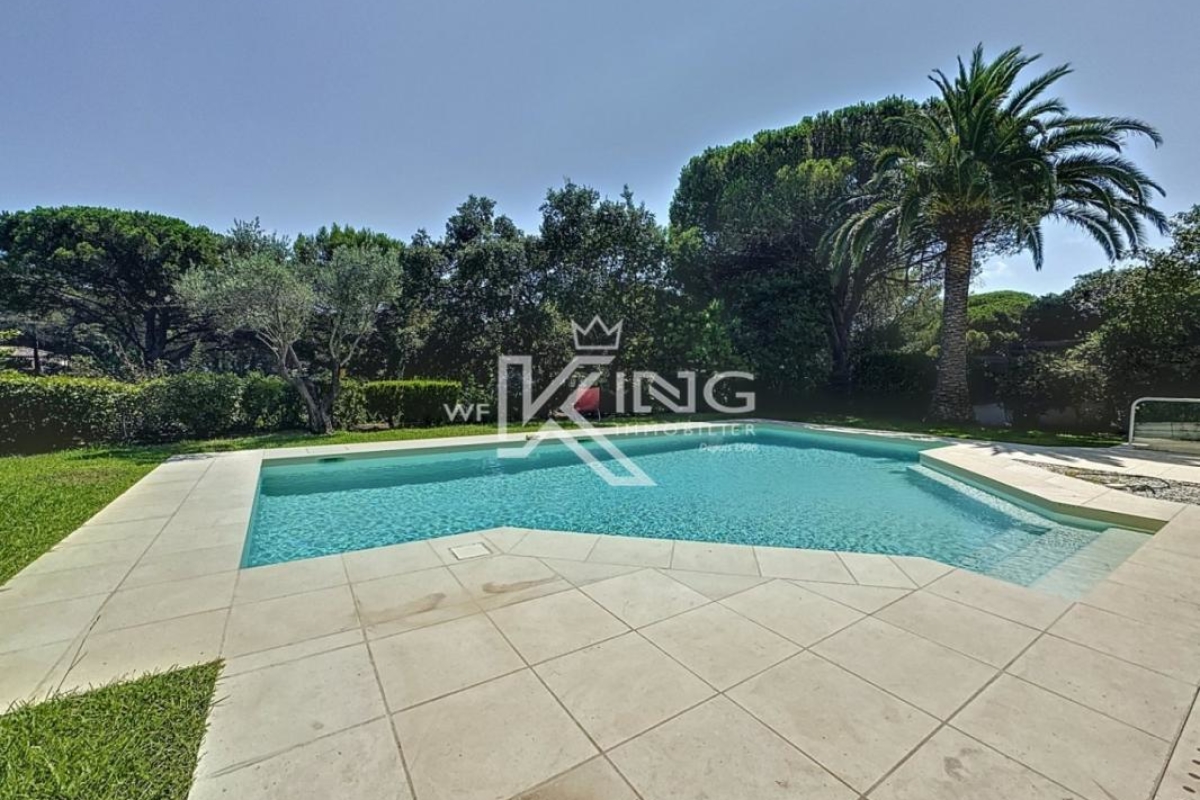 Maison de luxe à vendre à Saint-Raphaël, 1 180 000 €, Photo 3