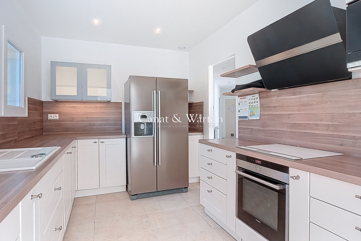 Luxury House for sale in Saint-Raphaël, 840 000 €, Photo 3