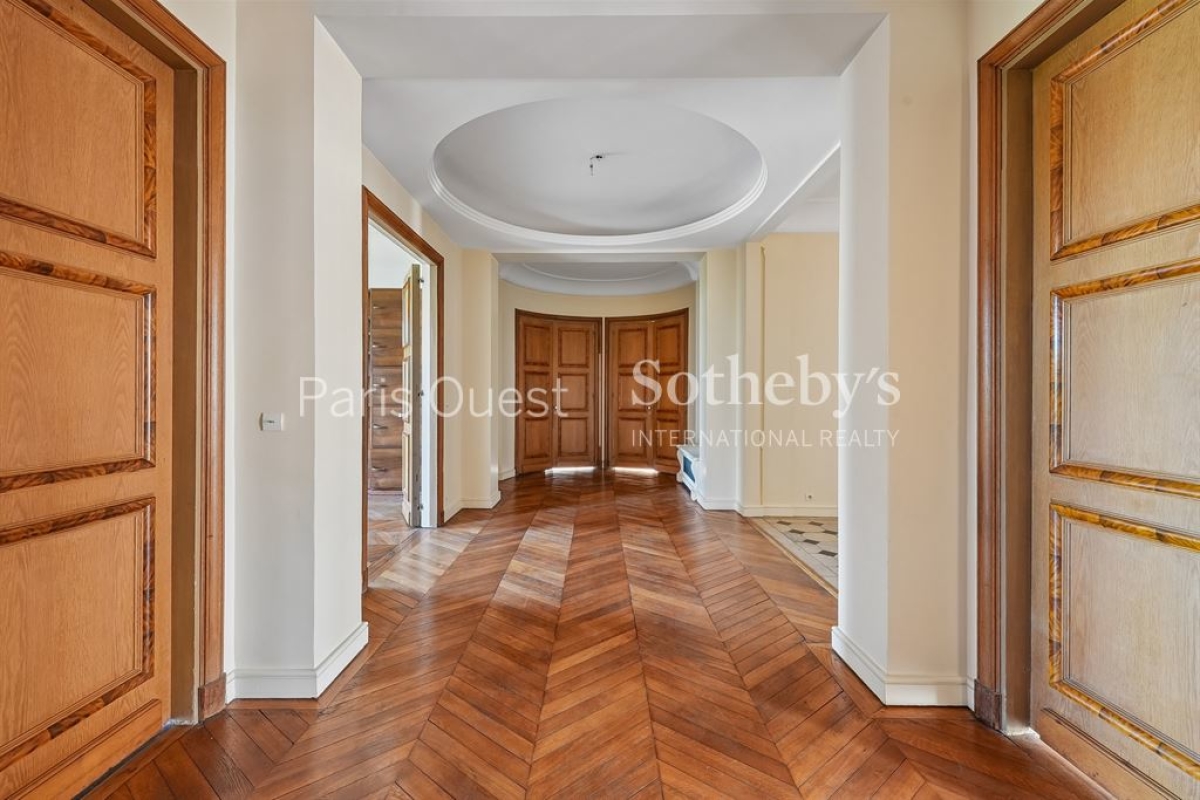 Luxury Apartment for sale in Paris 8ème, 4 320 000 €, Photo 3