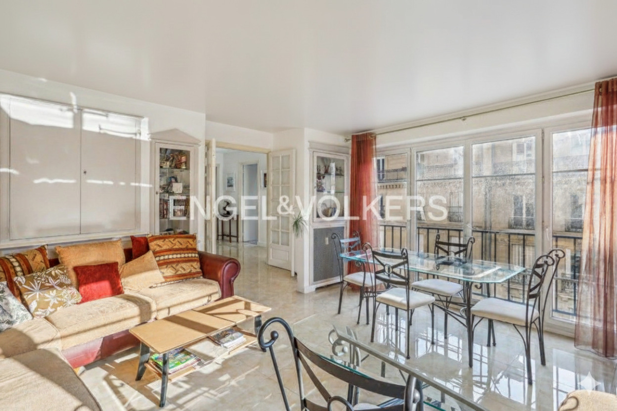 Luxury Apartment for sale in Paris 16Ème, 795 000 €, Photo 3