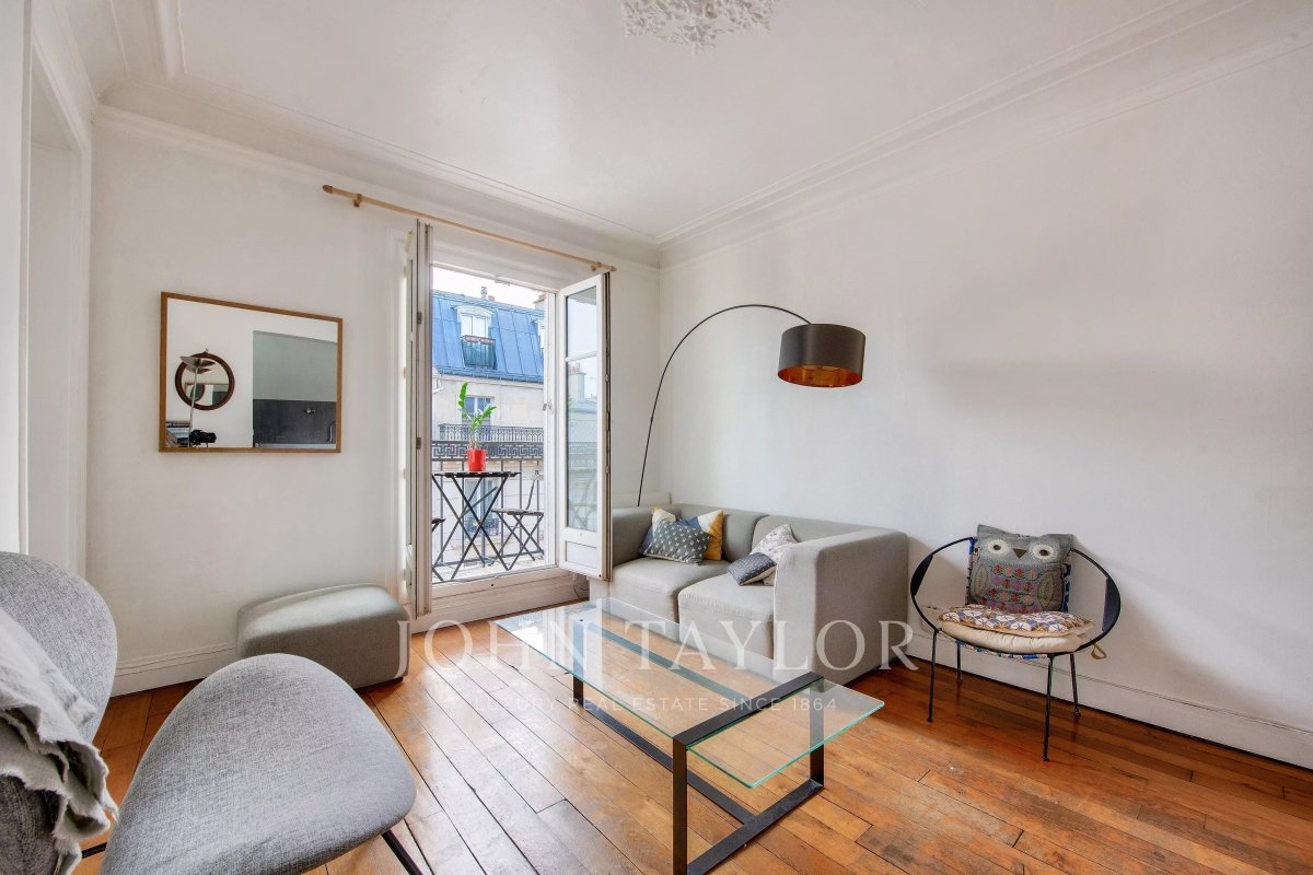 Appartement de luxe à vendre à Paris 18Ème, 449 000 €, Photo 3